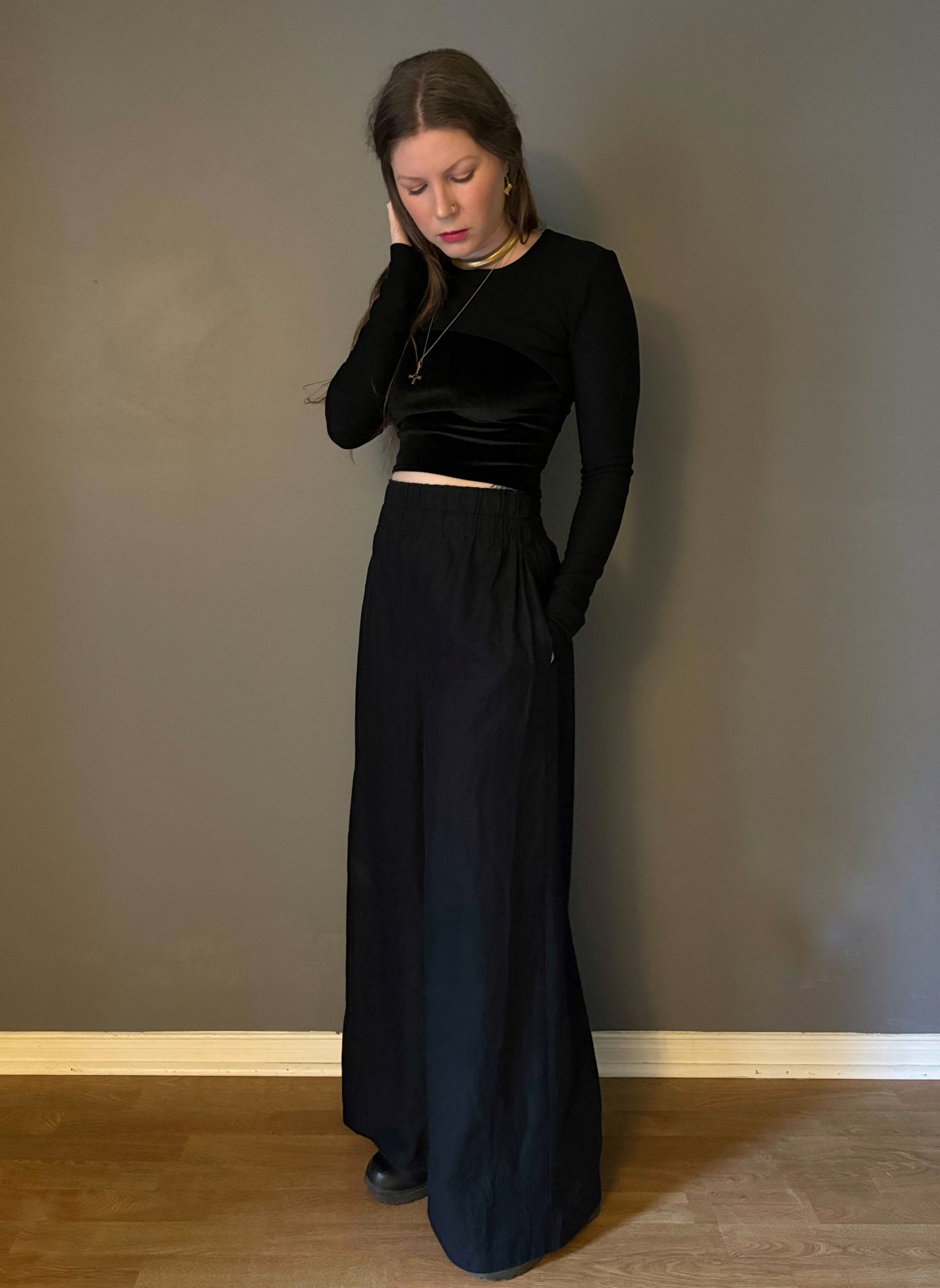 Wide leg pants