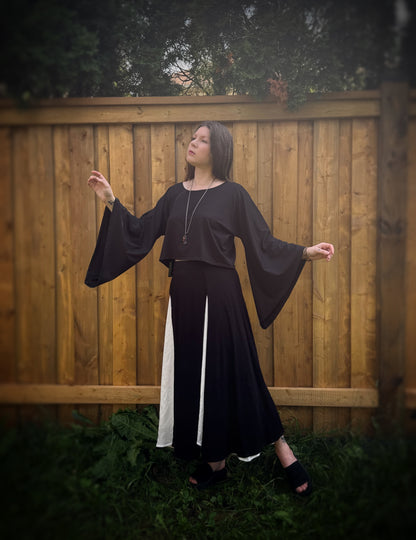 Hekate Crop