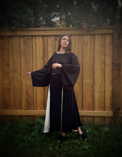 Hekate Crop