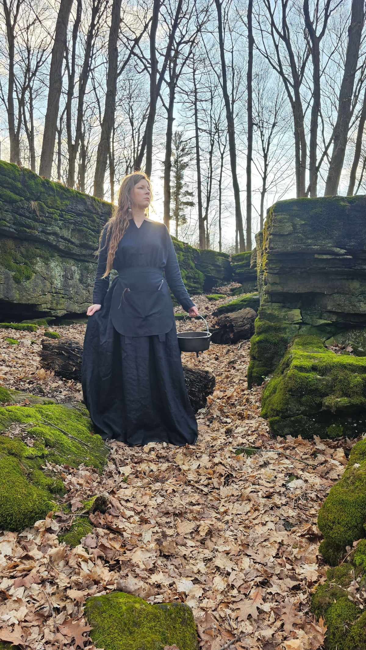 Cauldron Apron - Made in Canada - Eco friendly textiles – Fit for the Gods