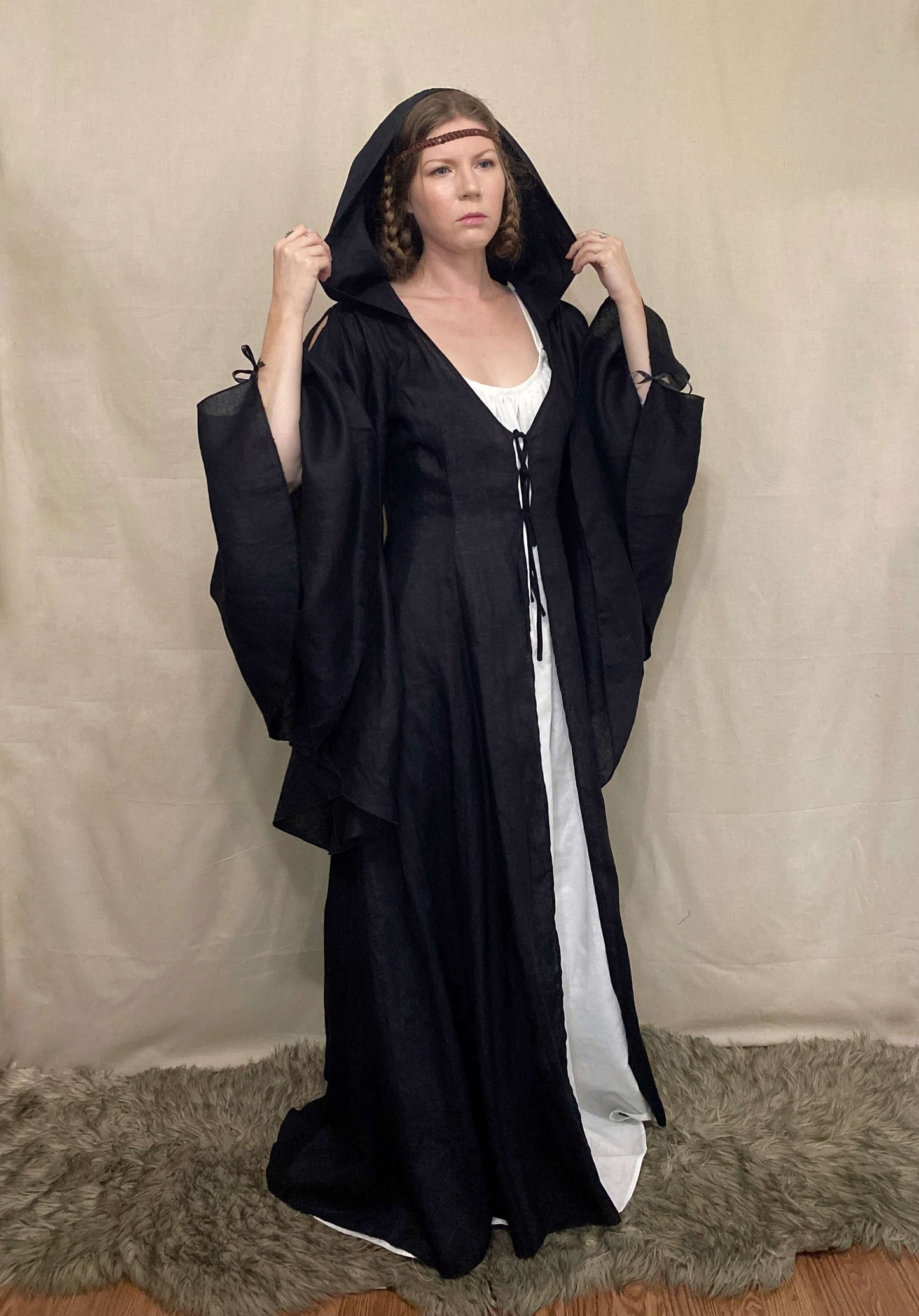 Isabella Robe