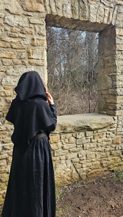 Hexen Capelet